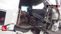 Şanlıurfa'da TIR, yolcu otobüsüne çarptı