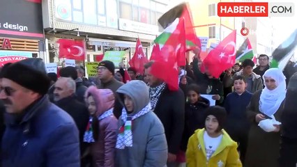 Bitlis'te İsrail saldırılarını kınamak için yürüyüş düzenlendi