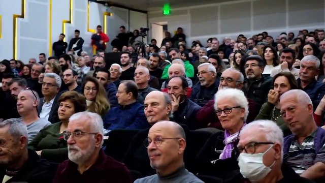 Komünist Başkan Fatih Mehmet Maçoğlu: Bana 'nohutçu' dediler, 'fasülyeci' dediler. Bir tek hırsız diyemediler, diyemezler!