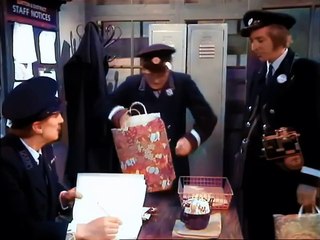 ON THE BUSES - CHRISTMAS DUTY, 1970