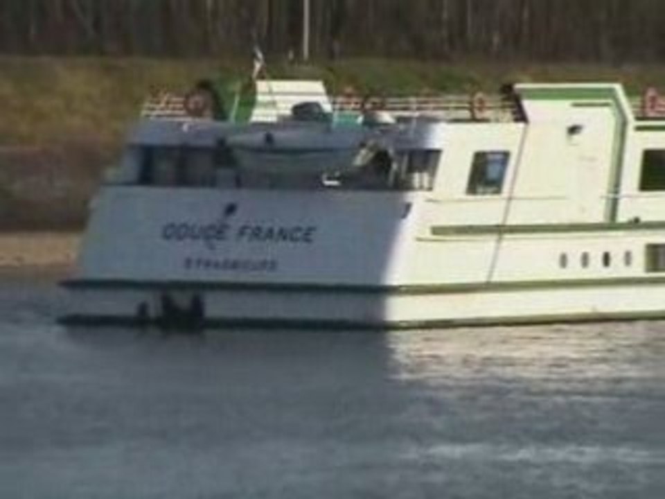 Reatrey toeuk kmum instrumental khmer musik