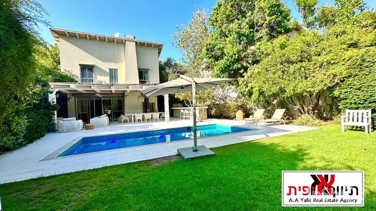 A beautiful house for rent in Herzliya Pituach. Modern house with separate unit
