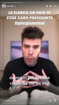 La replica di Fedez alle parole di Giorgia Meloni contro la moglie Chiara Ferragni: Influencer sono una priorità, premier?