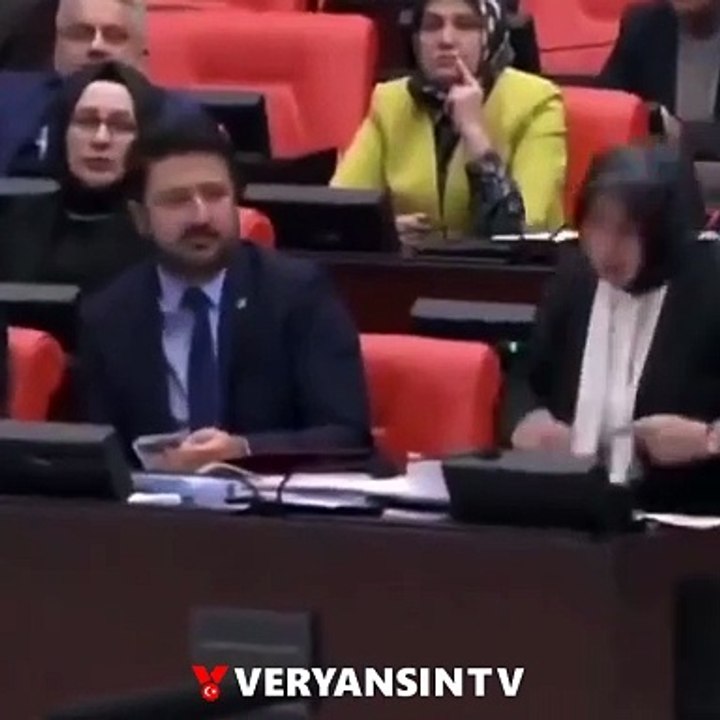 Meclis'te gerginlik: AKP'li vekiller önce terk etti, sonra işgal