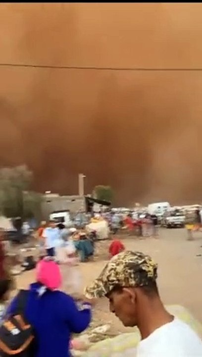 يا ربي تلطف بنا وتلطف بلادنا يا ربي ترحمنا واحد العاصفه جات في هذا موسم مولاي عمر بلحسن لطفك يالله(360P)