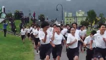 諏訪湖周マラソン900～中学生スタート