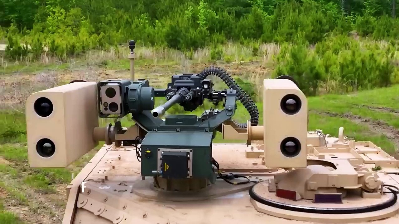 Meet the New M230LF- America's 30mm Chain Gun