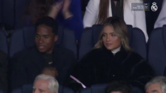 La reacción de Endrick con el golazo y la celebración de Bellingham