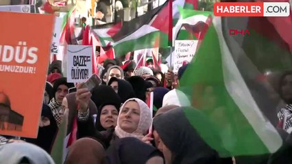 İSTANBUL-ÜSKÜDAR'DA FİLİSTİN'E DESTEK YÜRÜYÜŞÜ YAPILDI