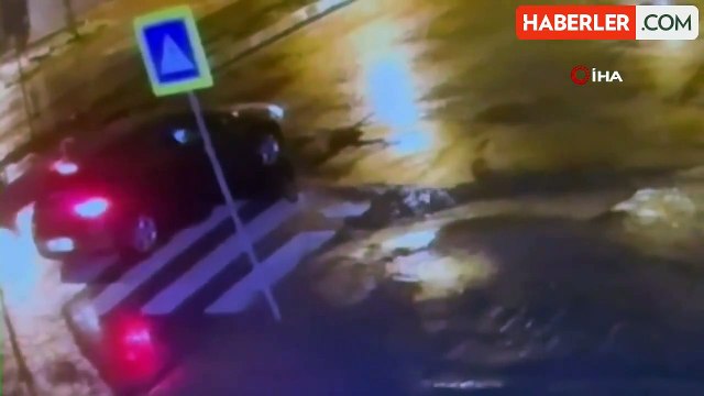 Bağcılar'da Alkollü Kaporta Ustası Motosikletli Kuryeye Çarptı