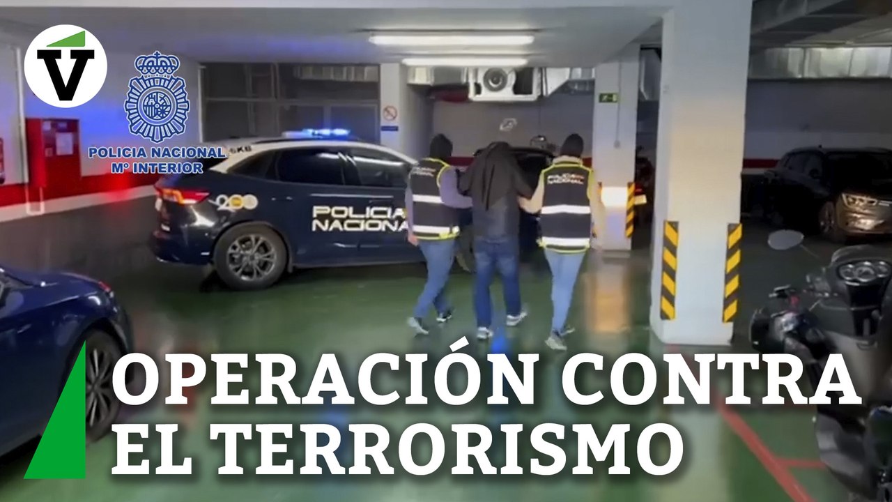 La Policía expulsa de España a 14 paquistaníes vinculados a una organización terrorista