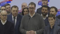 Serbia, coalizione presidente Vucic vince legislative con quasi 50%
