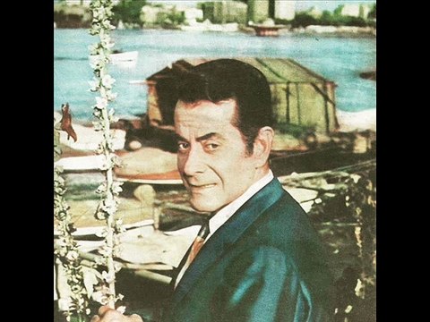 لا كتب علي اوراق الشجر موسيقار الازمان فريد الاطرش بواسطه سوزان مصطفي