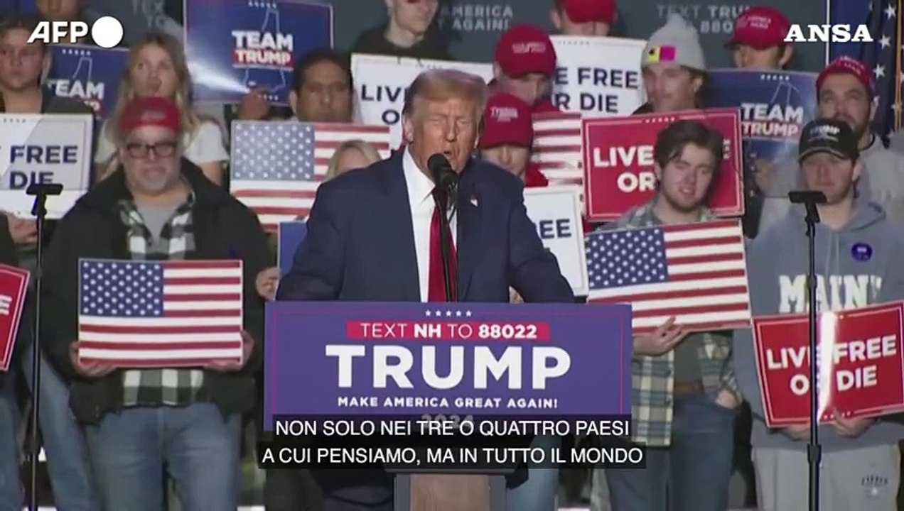 Trump shock contro i migranti: "Avvelenano il sangue degli Stati Uniti"