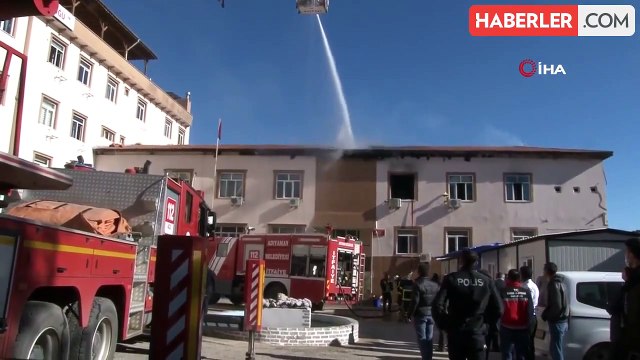 Adıyaman Tarım ve Orman İl Müdürlüğü binasında yangın çıktı