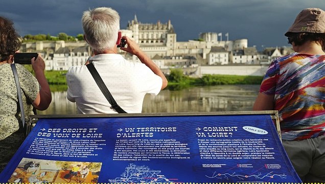 Radio Loire (3/6) - Virginie Serna, Étienne Davodeau, Romane Picard