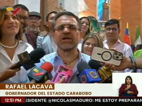 Viste a Un Niño en Navidad beneficia a jóvenes de casas hogares de 14 mcpios. del edo. Carabobo
