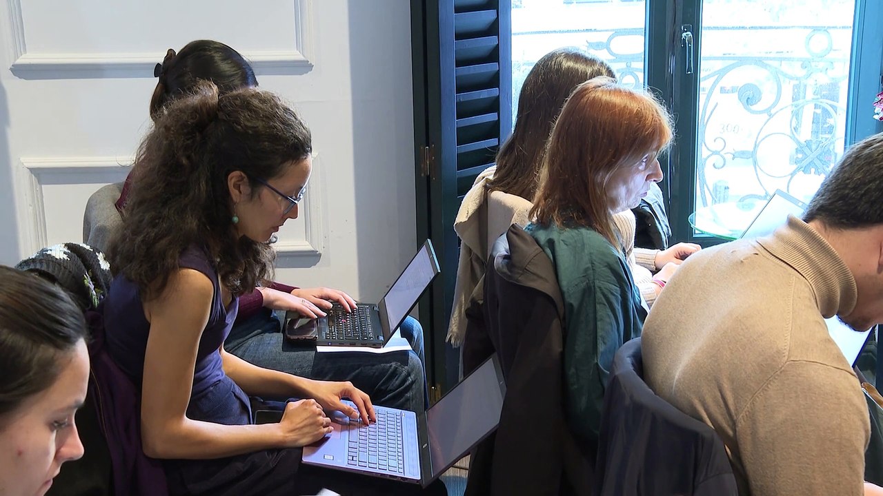 Expertos elaboran un libro para mejorar la atención a los pacientes con mieloma múltiple