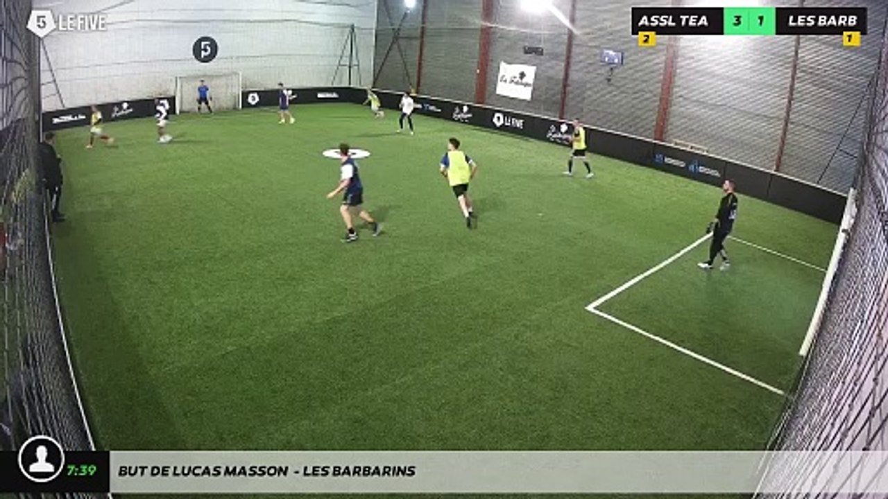 But de Lucas MASSON  - LES BARBARINS
