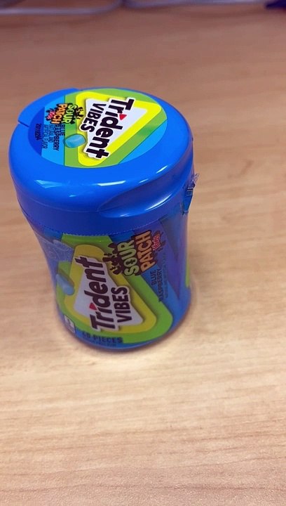 Trident Vibes Sour Patch Kids Blue Raspberry