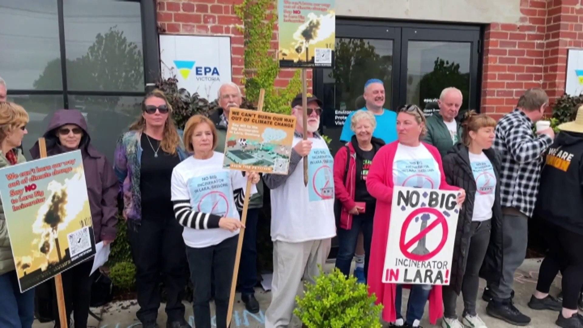 ⁣Community and political opposition over development permit