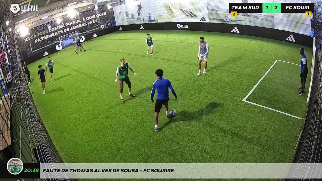 Faute de Thomas ALVES DE SOUSA - FC SOURIRE