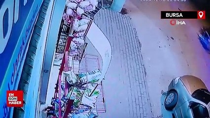 Bursa'da yaşanan silahlı kavga kameraya yansıdı