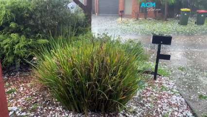 Residents in Canberra have lost power as hail and rain batters the suburbs