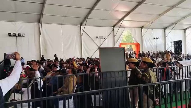भारत सरकार के द्वार खुले हैं, हर जरूरतमंद के सपने साकार कराइए
