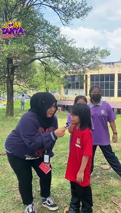 dalam kelas selalu heavy eye huhu  #bintangkecilmy #streetinterview