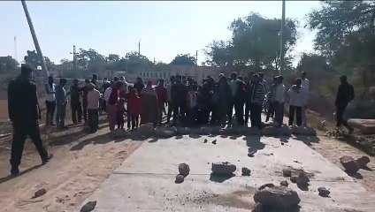 ट्रक ने दो ​शि​क्षिकाओं को मारी टक्कर, एक ​शि​क्षिका की मौत