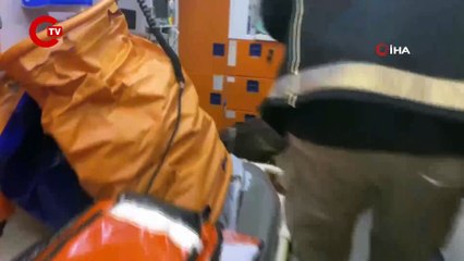 Ambulansla uyuşturucu taşırken yakalandılar