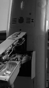 Mirage 4000: origins, characteristics and performance data Right from its sixth flight, the Mirage 4000 achieved Mach 2, an exceptional performance. It confirmed predictions by reaching 50,000 feet at Mach 2 in 3 min 50 secs. The king of Saudi Arabia and