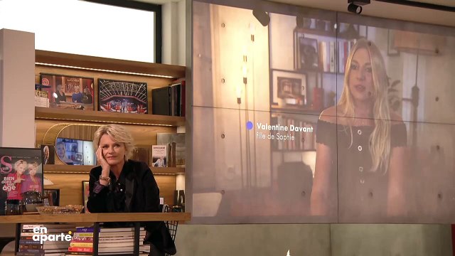 Sophie Davant les larmes aux yeux en découvrant un message de sa fille Valentine dans En Aparté sur Canal Plus: Je suis fière de la mère qu'elle est - Regardez
