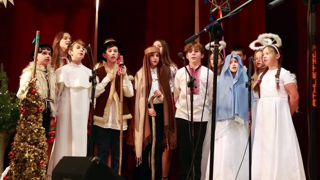 Tu jest jak w rodzinie. Wielokulturowa i wielowyznaniowa wieś Mokre przygotowuje się do świąt Bożego Narodzenia