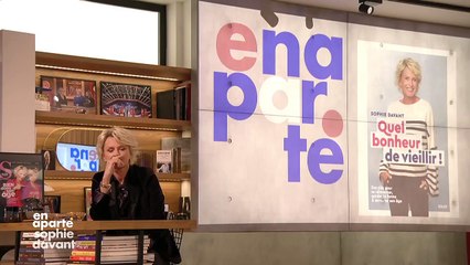 Sophie Davant s'exprime sur la parentalité dans "En aparté" ce lundi 18 décembre 2023.
