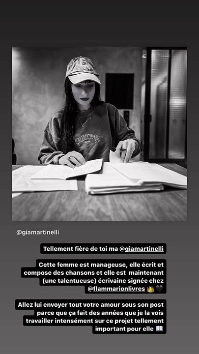 Hoshi encourage sa compagne Gia Martinelli dans sa nouvelle aventure