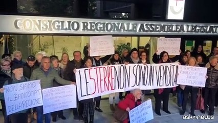 Cinque Terre in rivolta contro gli aumenti delle tariffe del treno per turisti