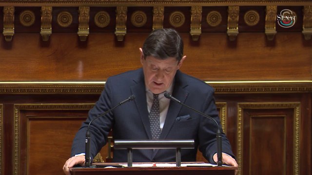 Loi Immigration: L'extrême droite votera ce projet de loi, elle aurait pu l'écrire dénonce Patrick Kanner (PS) à la tribune du Sénat