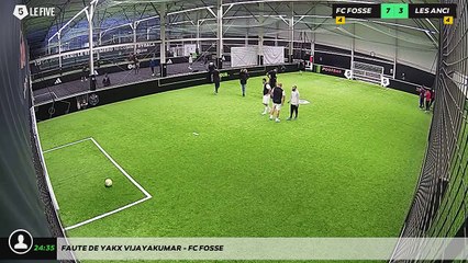 Faute de Yakx Vijayakumar - FC FOSSE