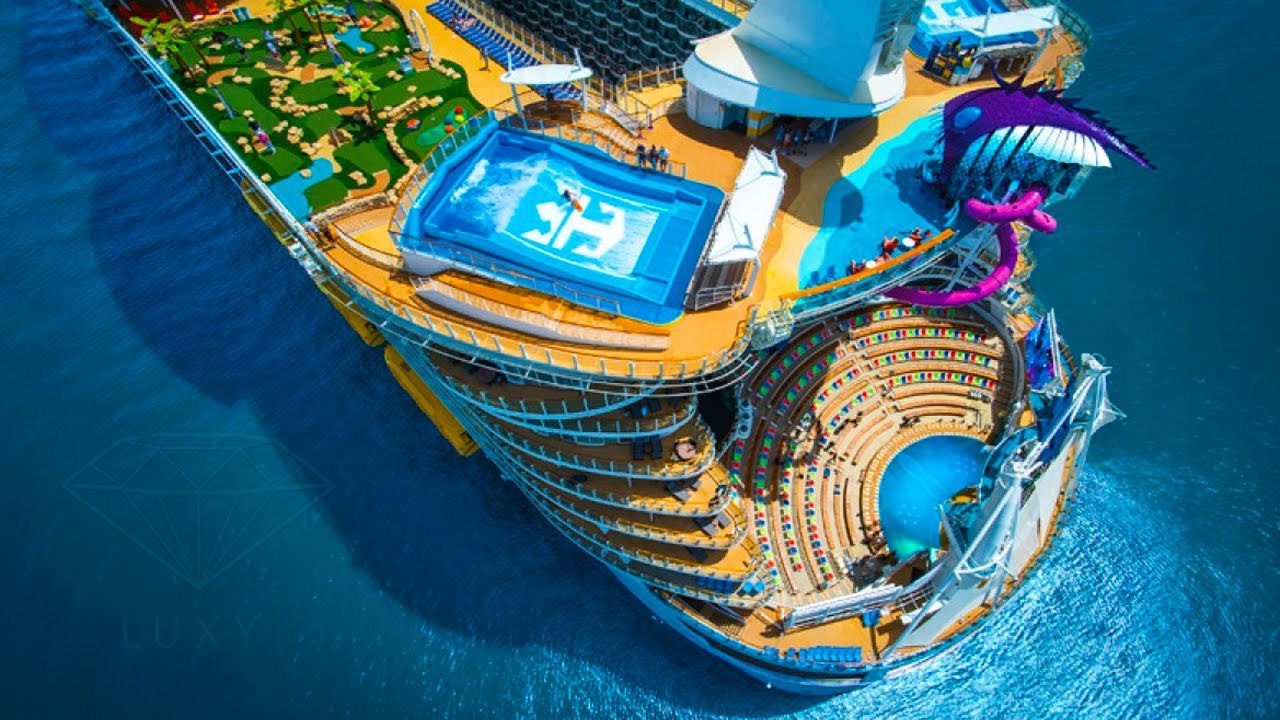 Voici l'Intérieur Du Bateau De Croisière Le Plus Cher Du Monde