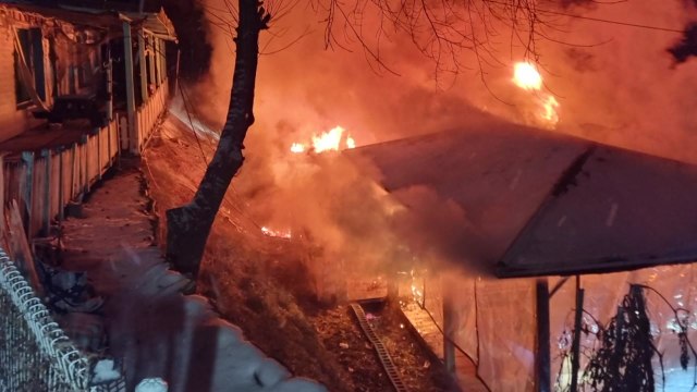 가평 펜션 창고에서 불...보일러실에서 발화 추정 / YTN