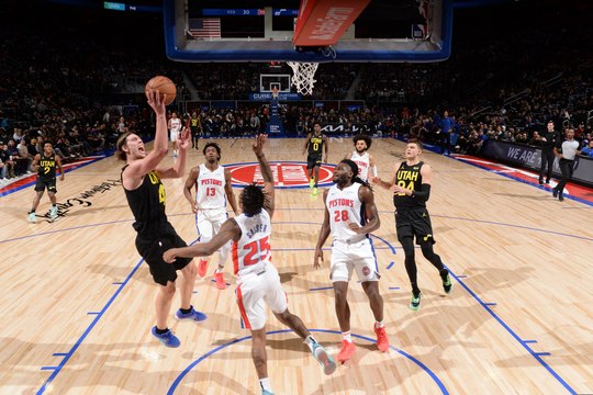 AR OOV PISTONS&CLIPPERS&SPURS&BUCKS&LAKERS 221223