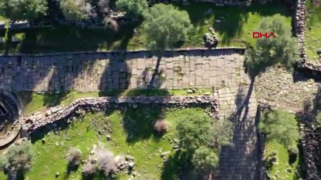 Manisa'da 1900 yıllık antik yol ortaya çıkarıldı