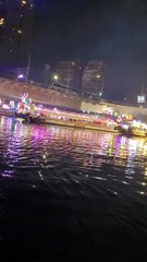 مركب في النيل القاهره