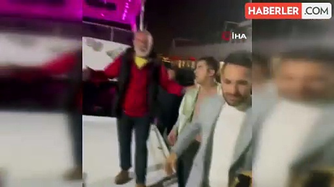 İstanbul Boğazı'nda akıl almaz olay: "Asker olamayacağım" diyerek denize atladı, vatandaşlar kurtardı