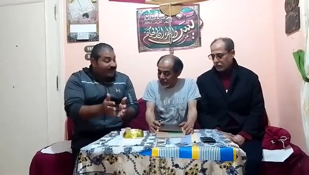 شاهد قصة سيدنا موسى مع سيدنا الخضر عليهم السلام بشرحهاومناقشتها مع شاعرالغلابة كاملامع عماد و سمير
