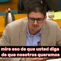 Vean como un diputado de Vox destroza al PSOE: 