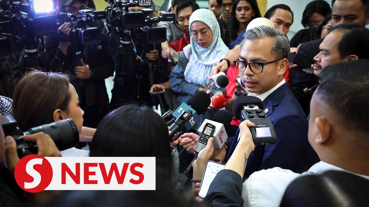 Malaysia imposes docking ban on Israeli ships, vessels heading to the country