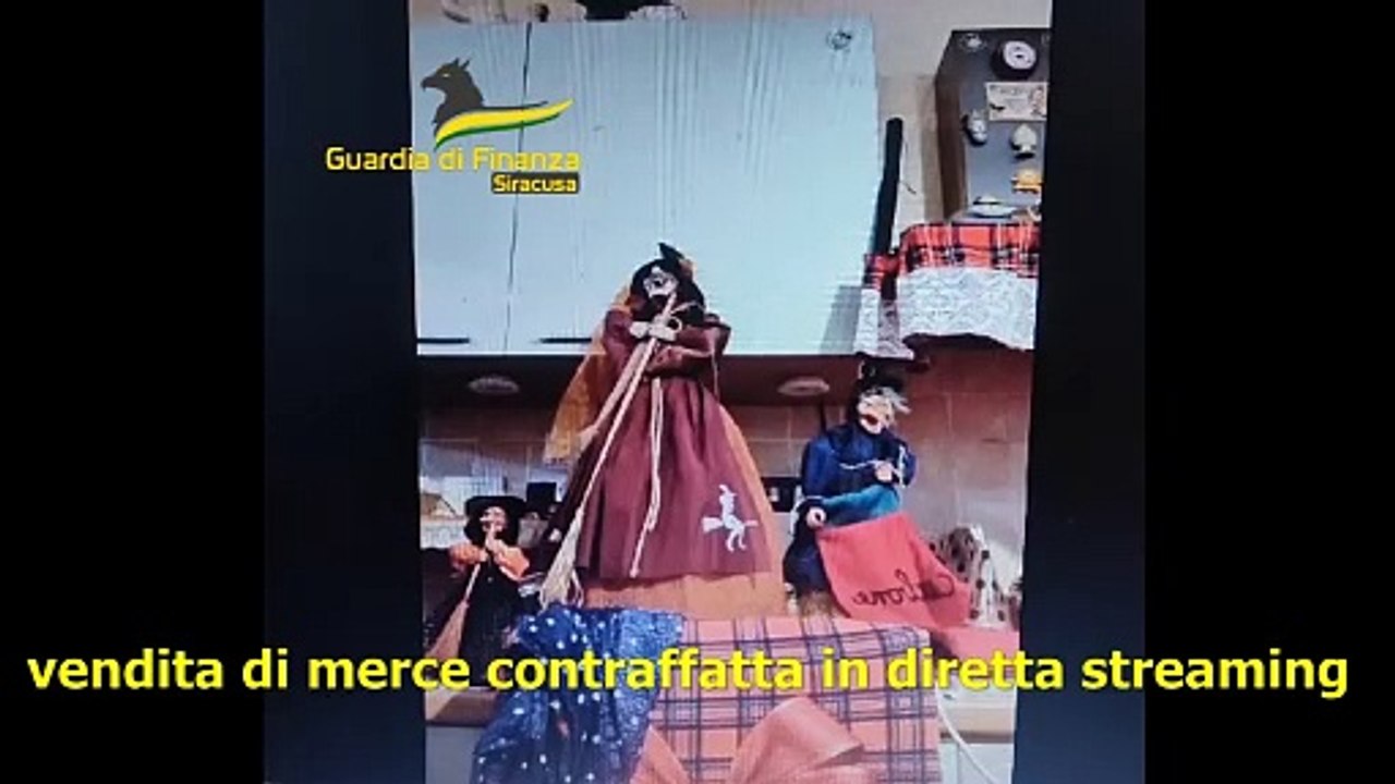 Sul web vendono merce contraffatta, a Siracusa irrompe la Finanza e ferma la diretta